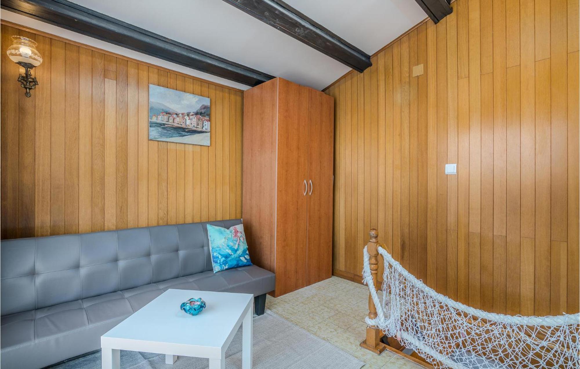 2 Bedroom Gorgeous Home In Baska Εξωτερικό φωτογραφία