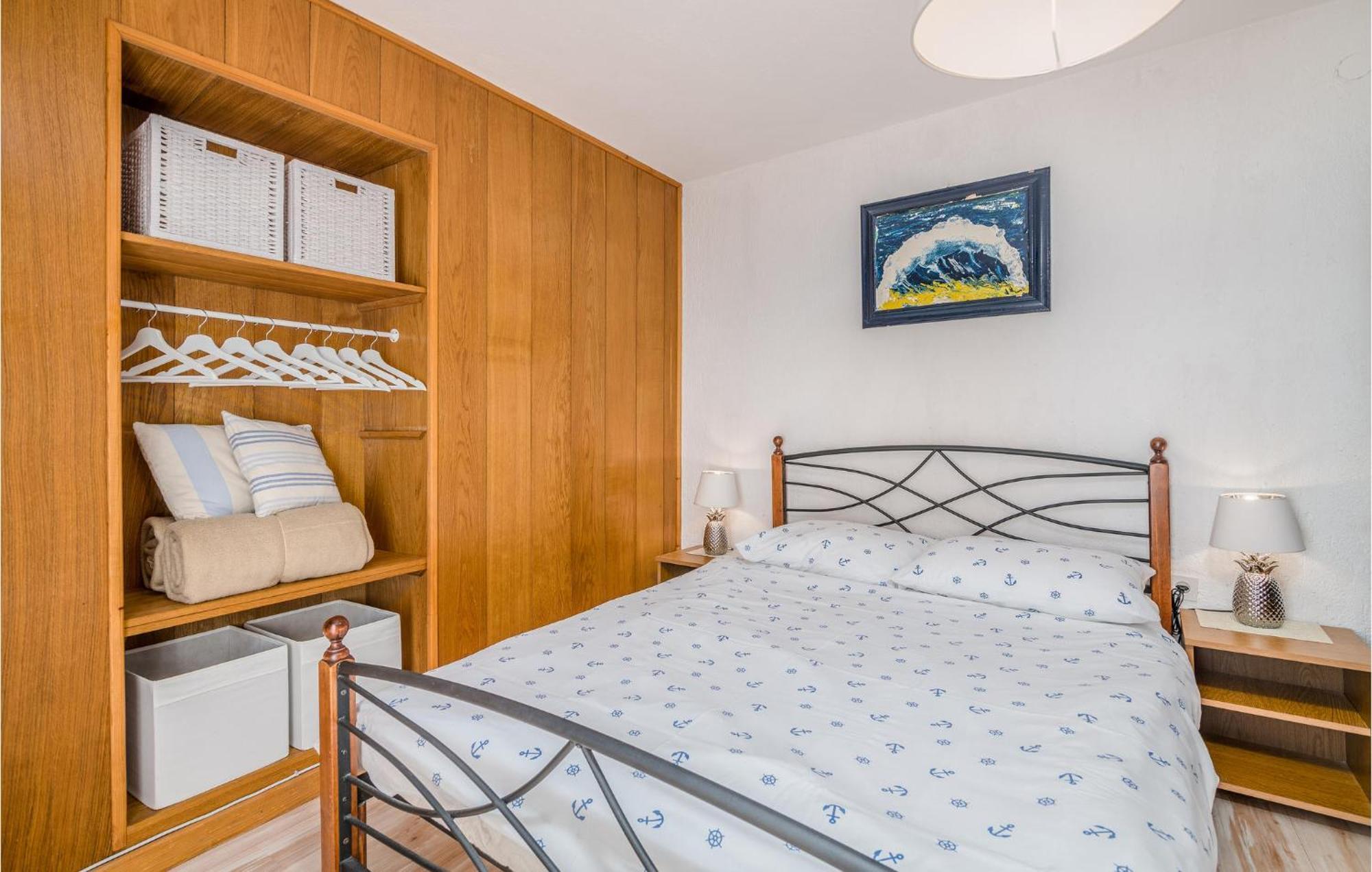 2 Bedroom Gorgeous Home In Baska Εξωτερικό φωτογραφία