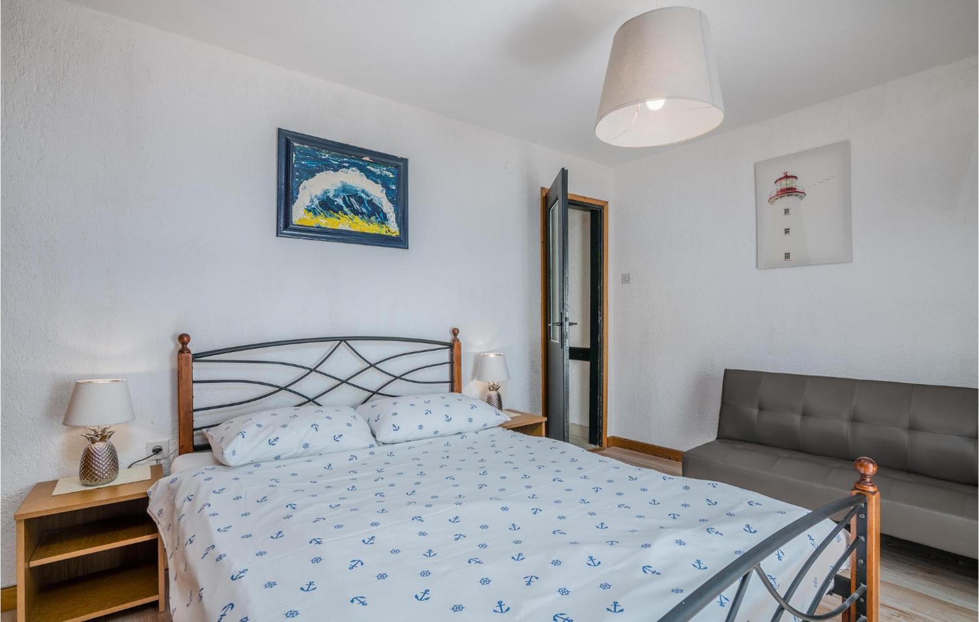 2 Bedroom Gorgeous Home In Baska Εξωτερικό φωτογραφία