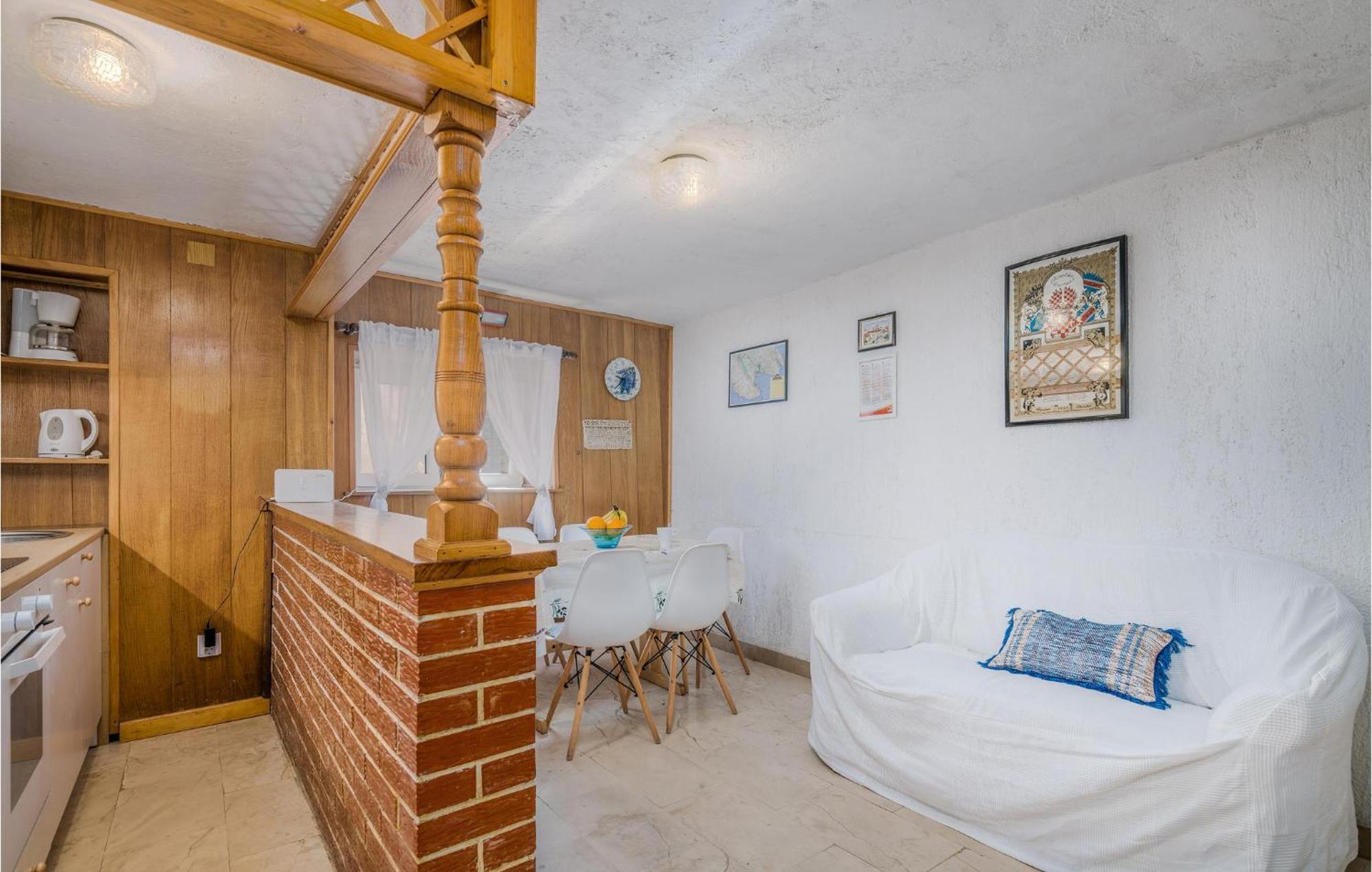 2 Bedroom Gorgeous Home In Baska Εξωτερικό φωτογραφία